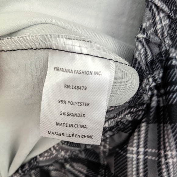 Lily by Firmiana L/XL Leggings, Diagonal Plaid, Grey and Black - Picture 4 of 6